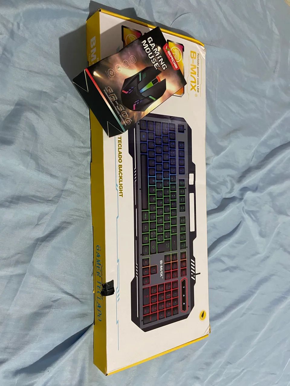 Teclado + mouse gamer novos