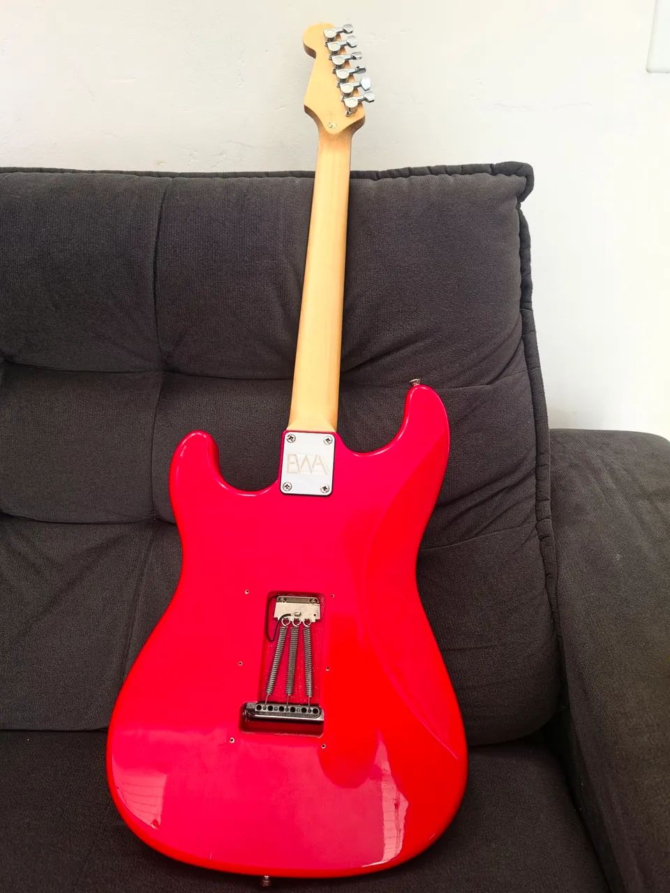 Guitarra Stratocaster Ewa - Foto 5