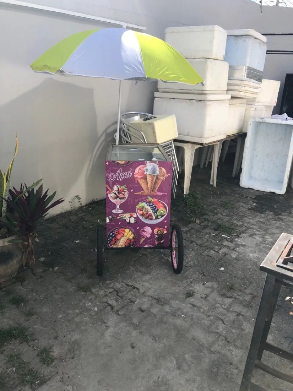 Carrinho térmico açaí mais pode colocar oque quiser ele é quente e frio  - Foto 4
