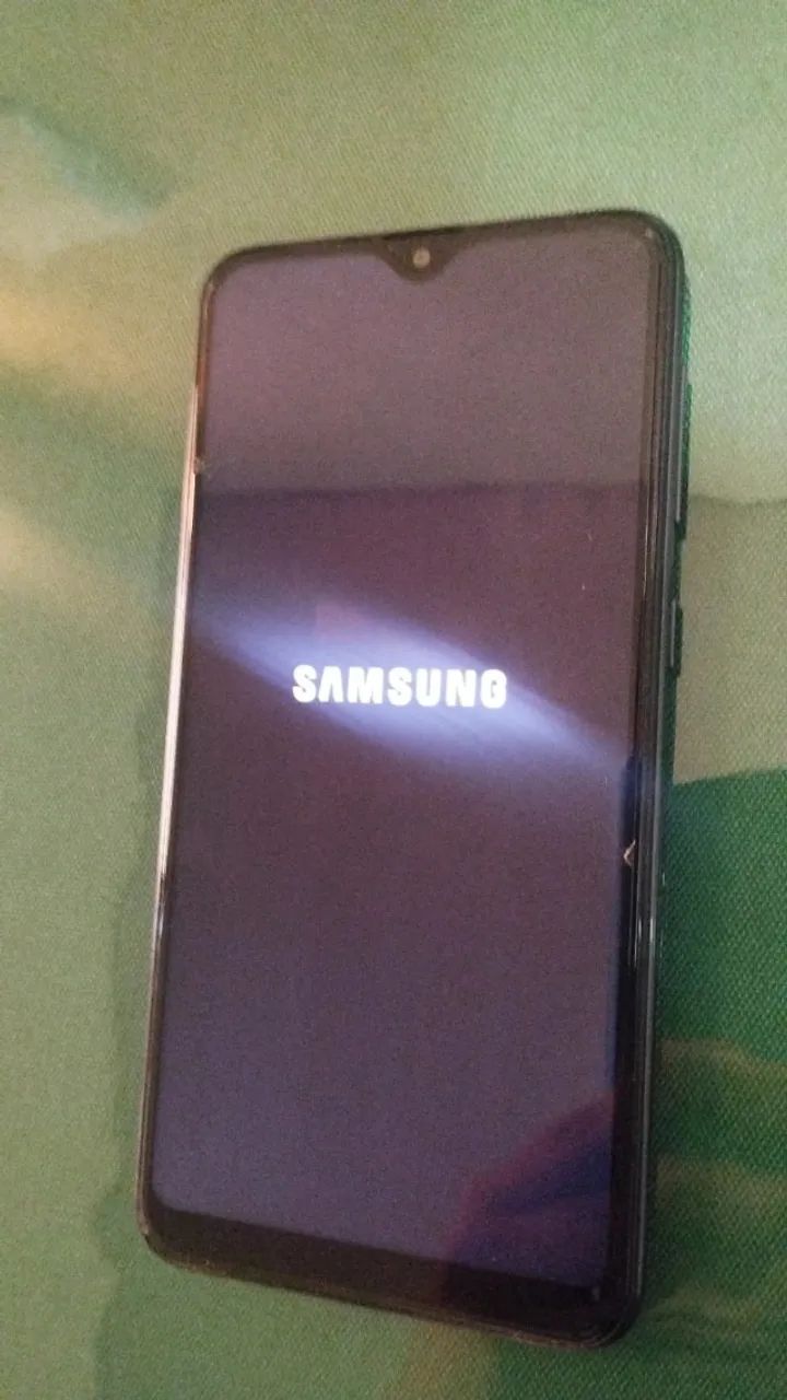 Samsung Galaxy A10 - Foto 3