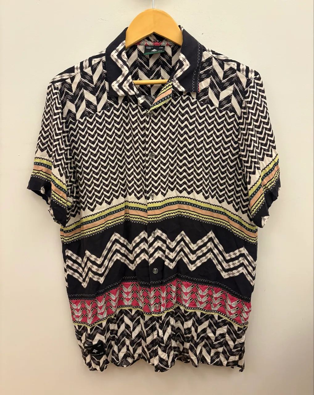 CAMISA LRG TAMANHO M