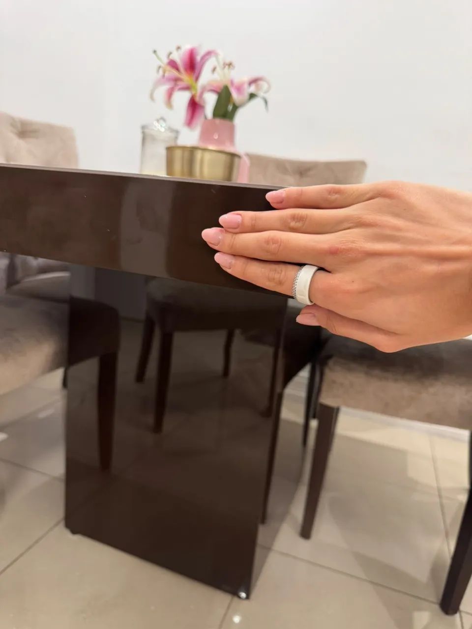 Mesa TOP com 6 cadeiras  - Foto 3