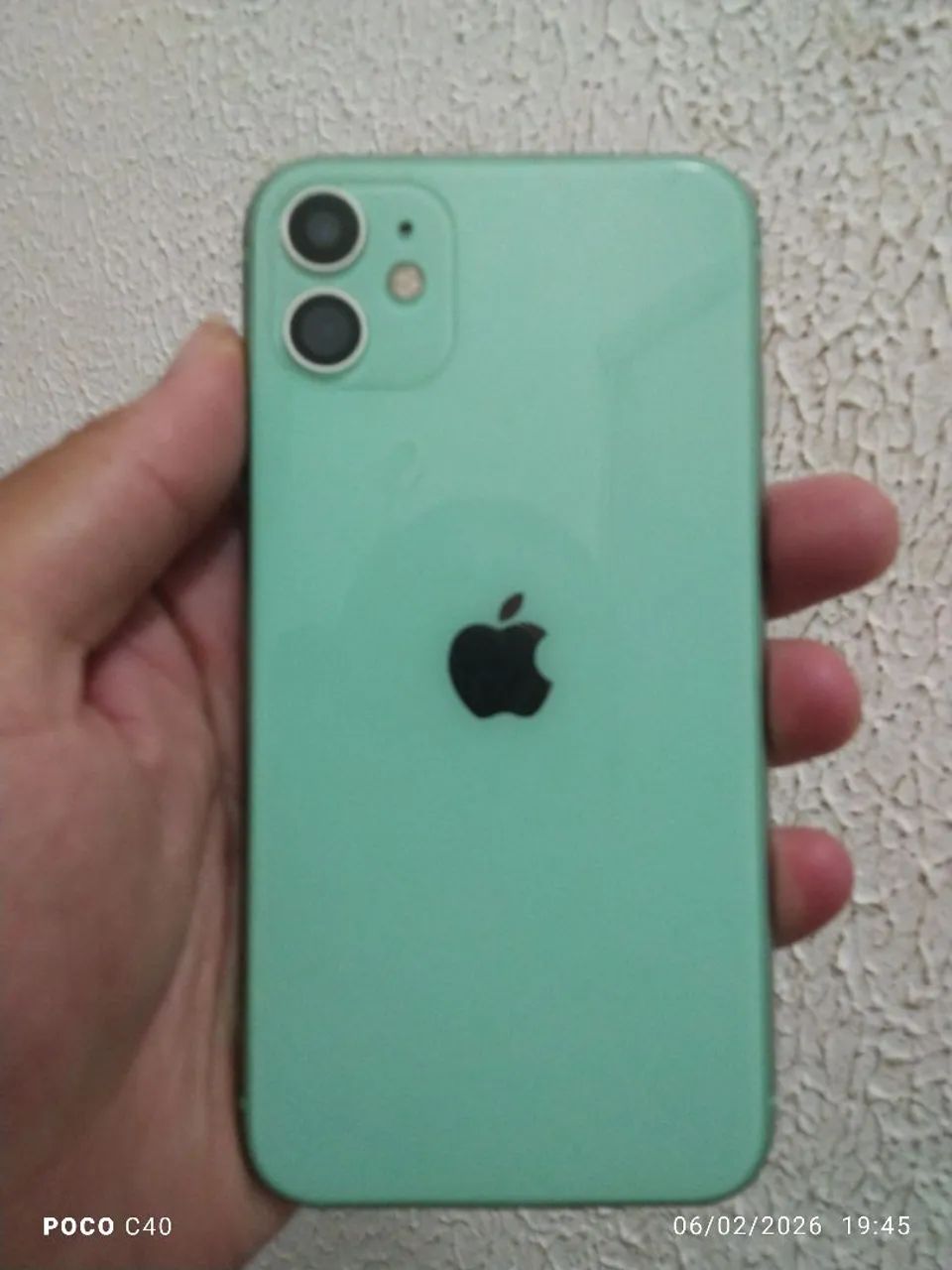 iPhone 11 ,128 gb cor verde funcionando tudo perfeitamente 
