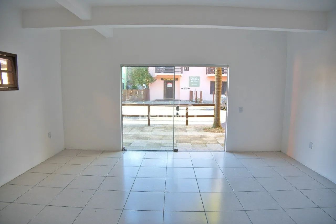 ALUGA-SE Loja Comercial na Praia da Ferrugem 78m² Garopaba - Foto 3