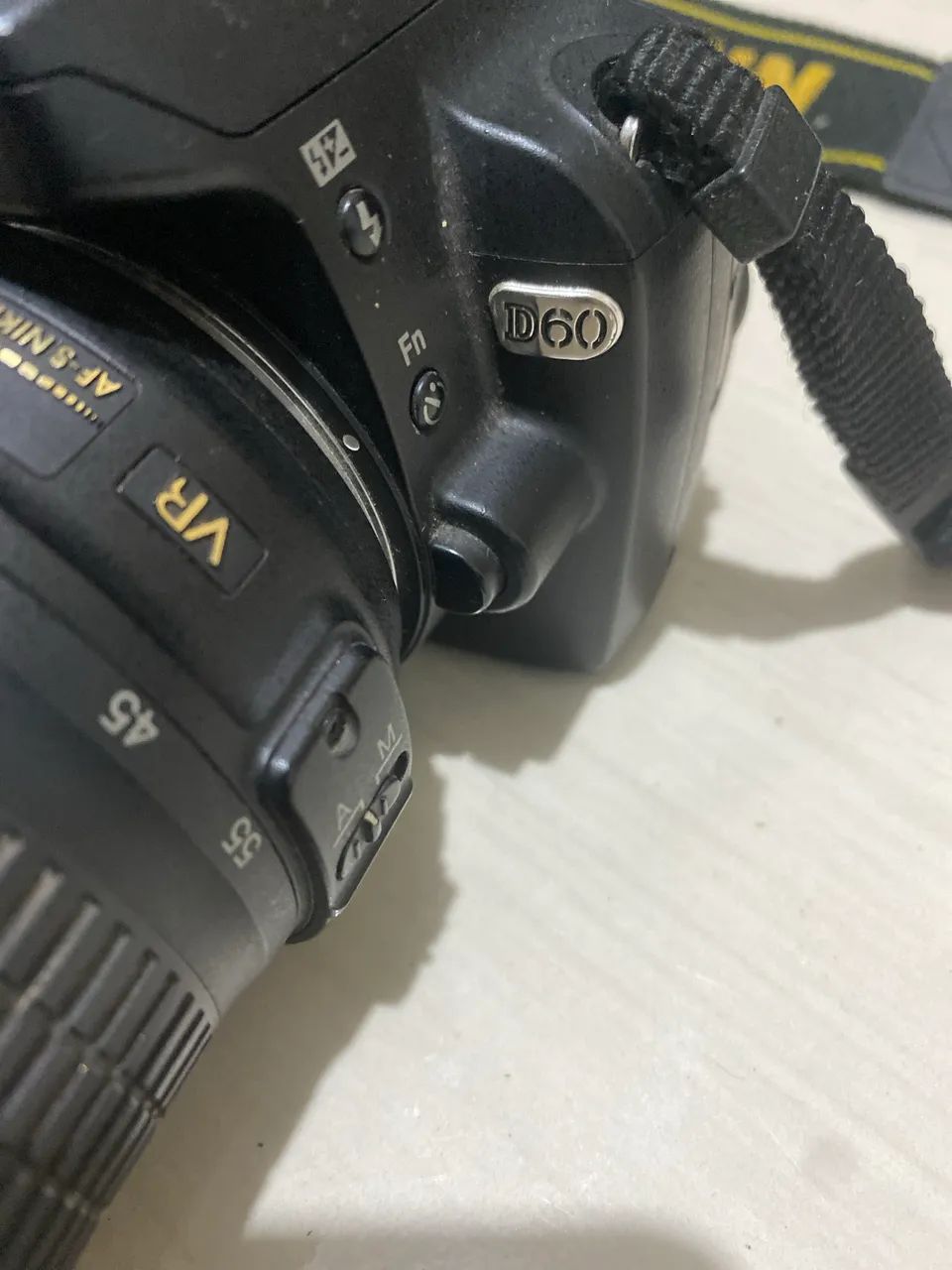 Nikon D60 - Foto 2