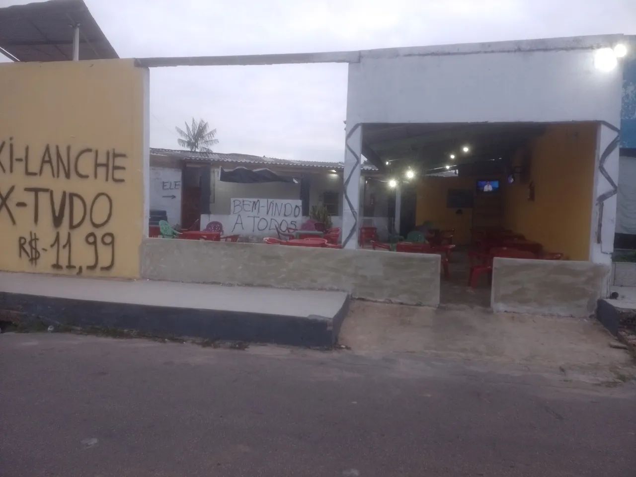 Galpão ponto comercial 