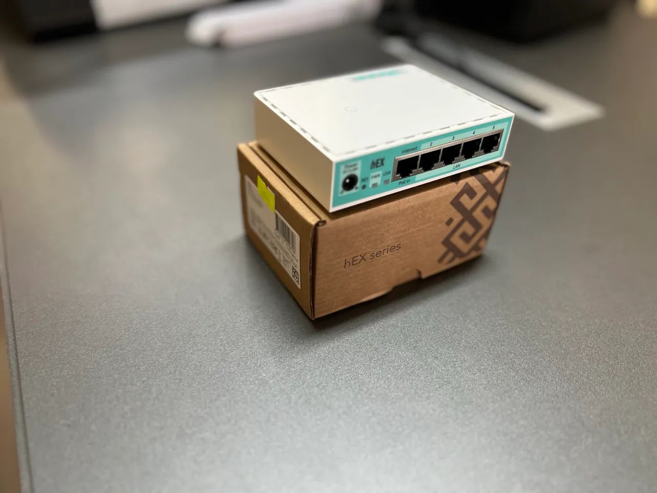 MikroTik Routerboard E50UG hEX 950mhz 512mb E50 L4 - Foto 2