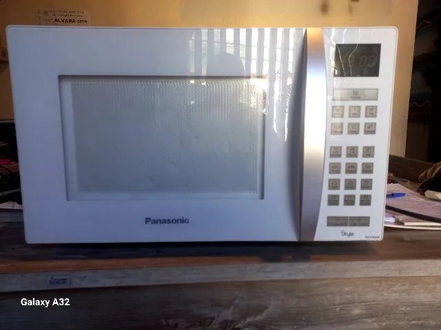 Microondas Panasonic Style 32 L
