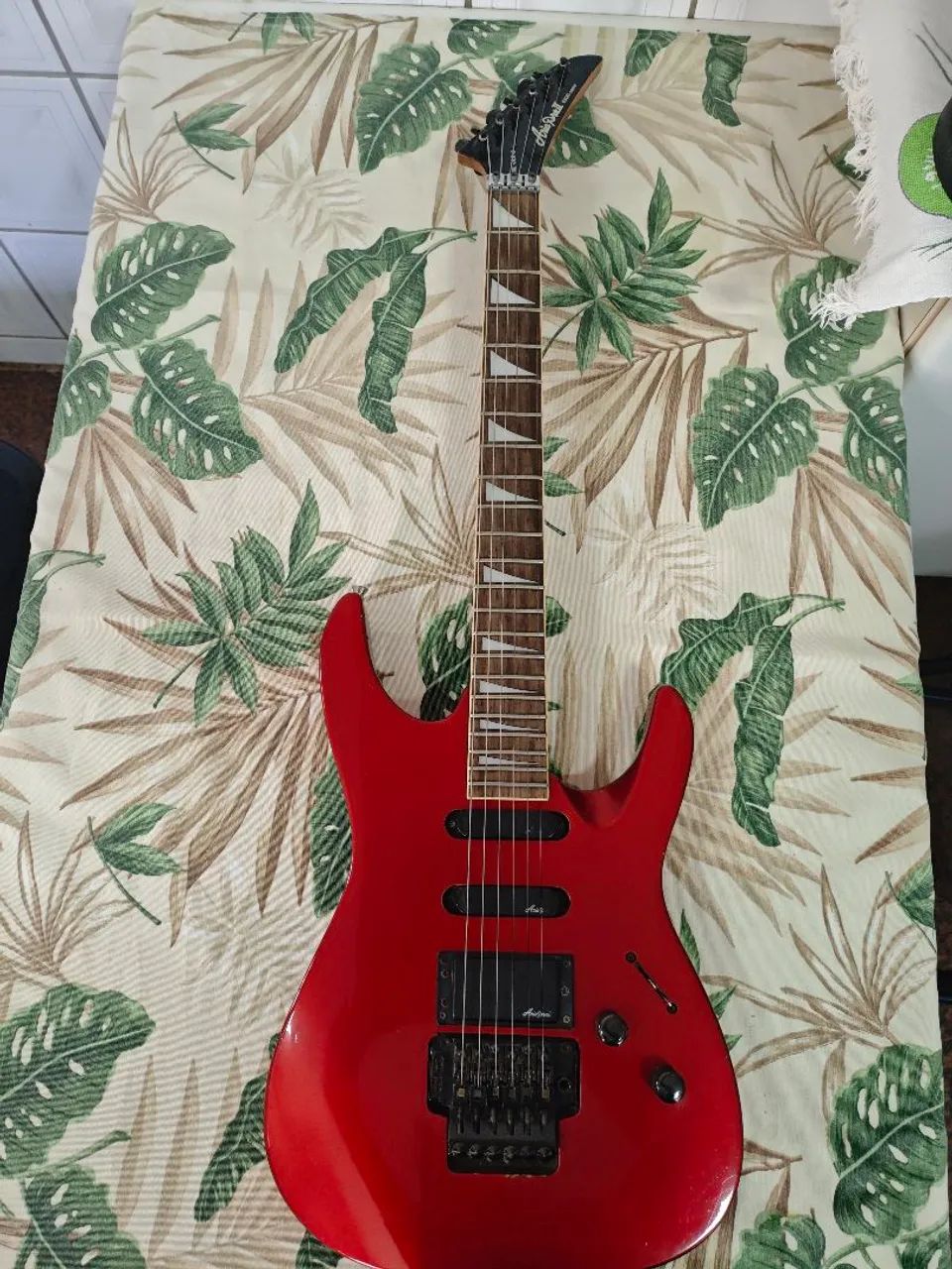 Guitarra Aria Pro II com Microafinação - Foto 3