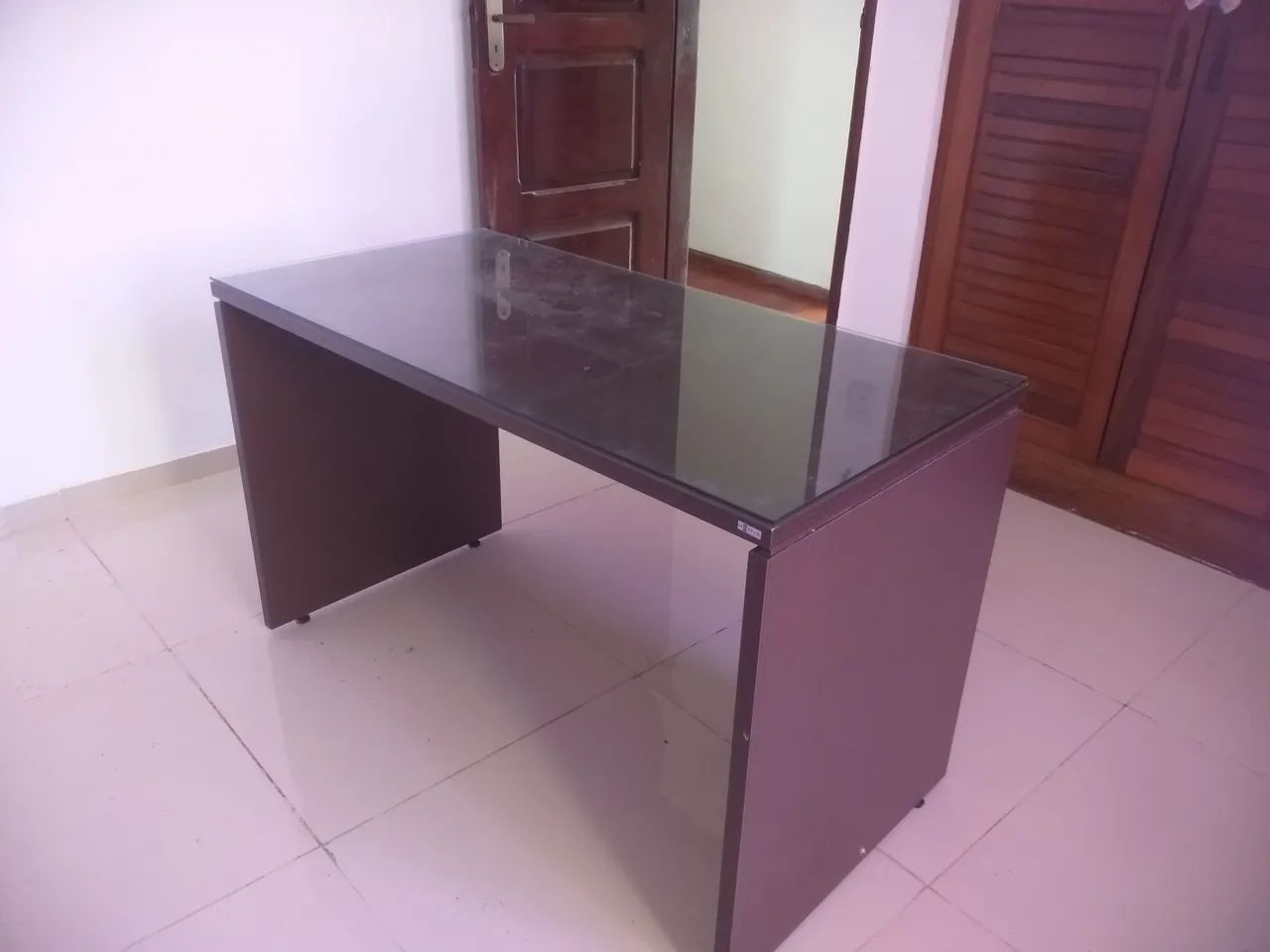 Mesa de Escritório.  - Foto 2