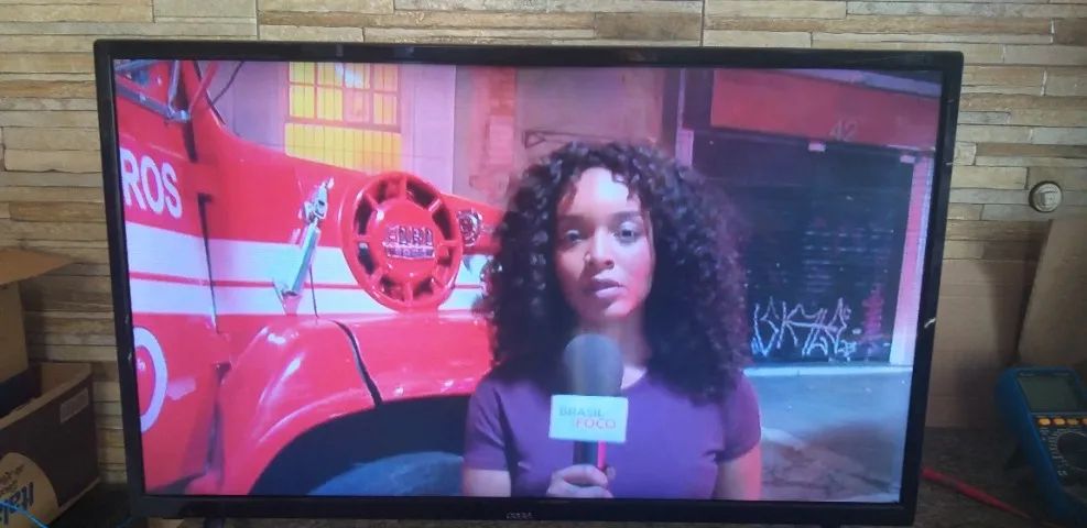 Smart TV led 32 polegadas. - Foto 2