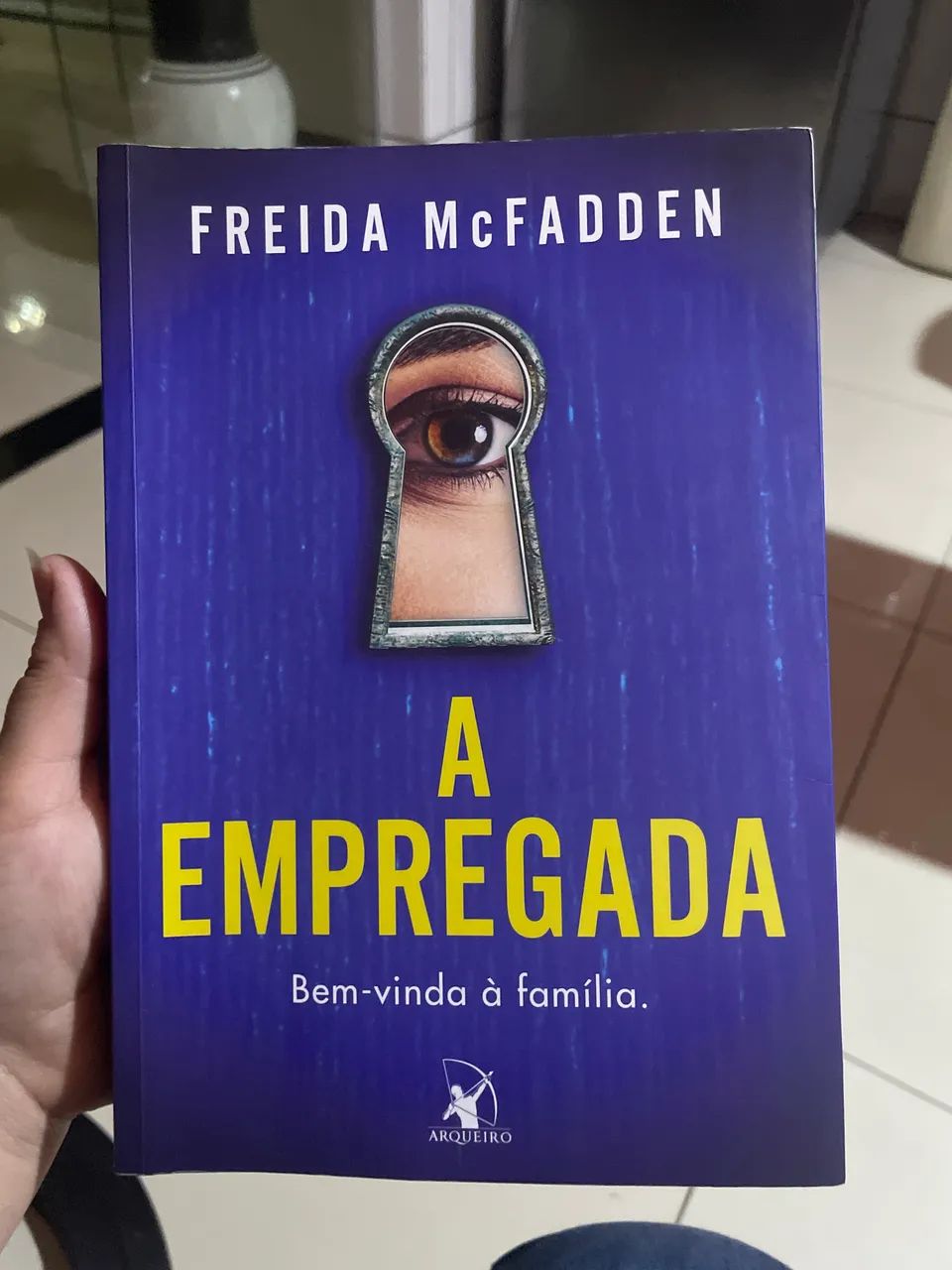 Livro: A Empregada