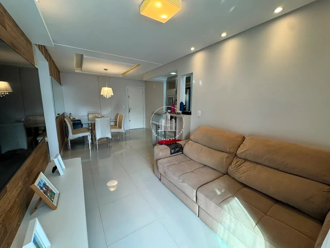 Apartamento 2 Quartos com 1 suite - Pagani - EST