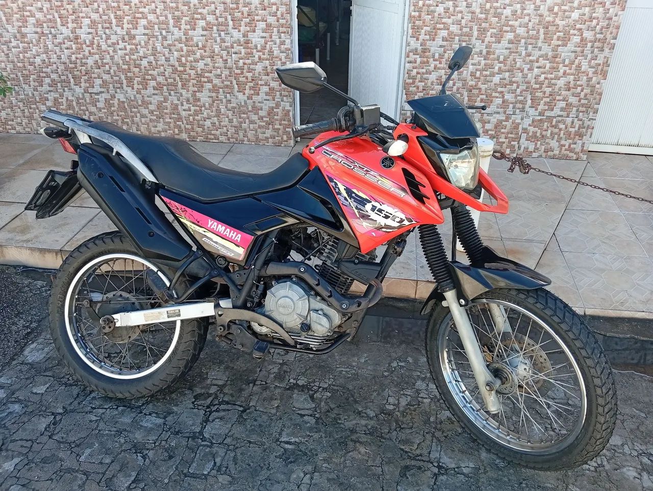 CROSSER 2015, MUITO CONSERVADA!