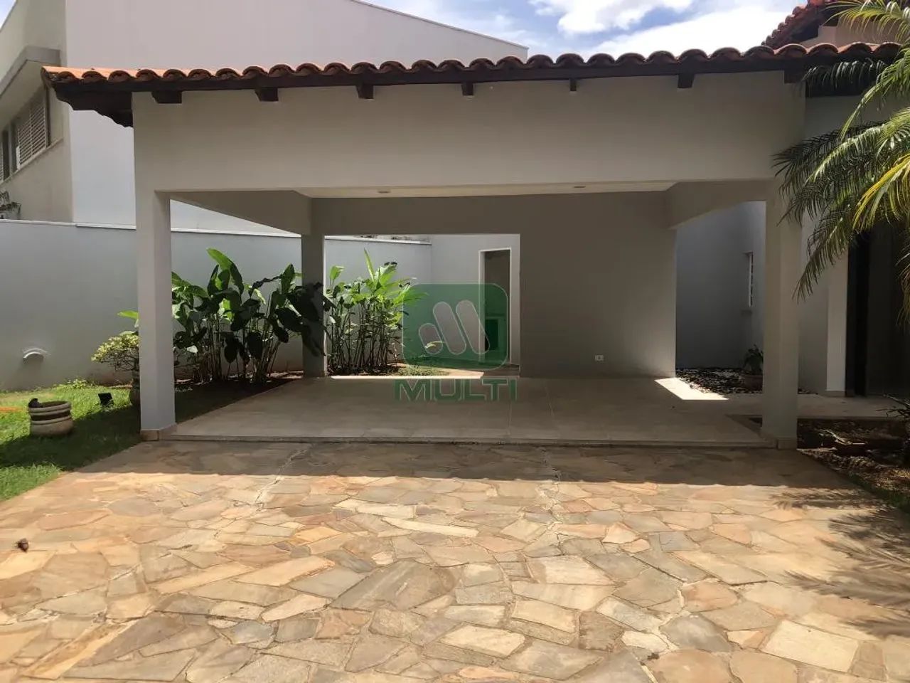 Casa - JARDIM KARAIBA