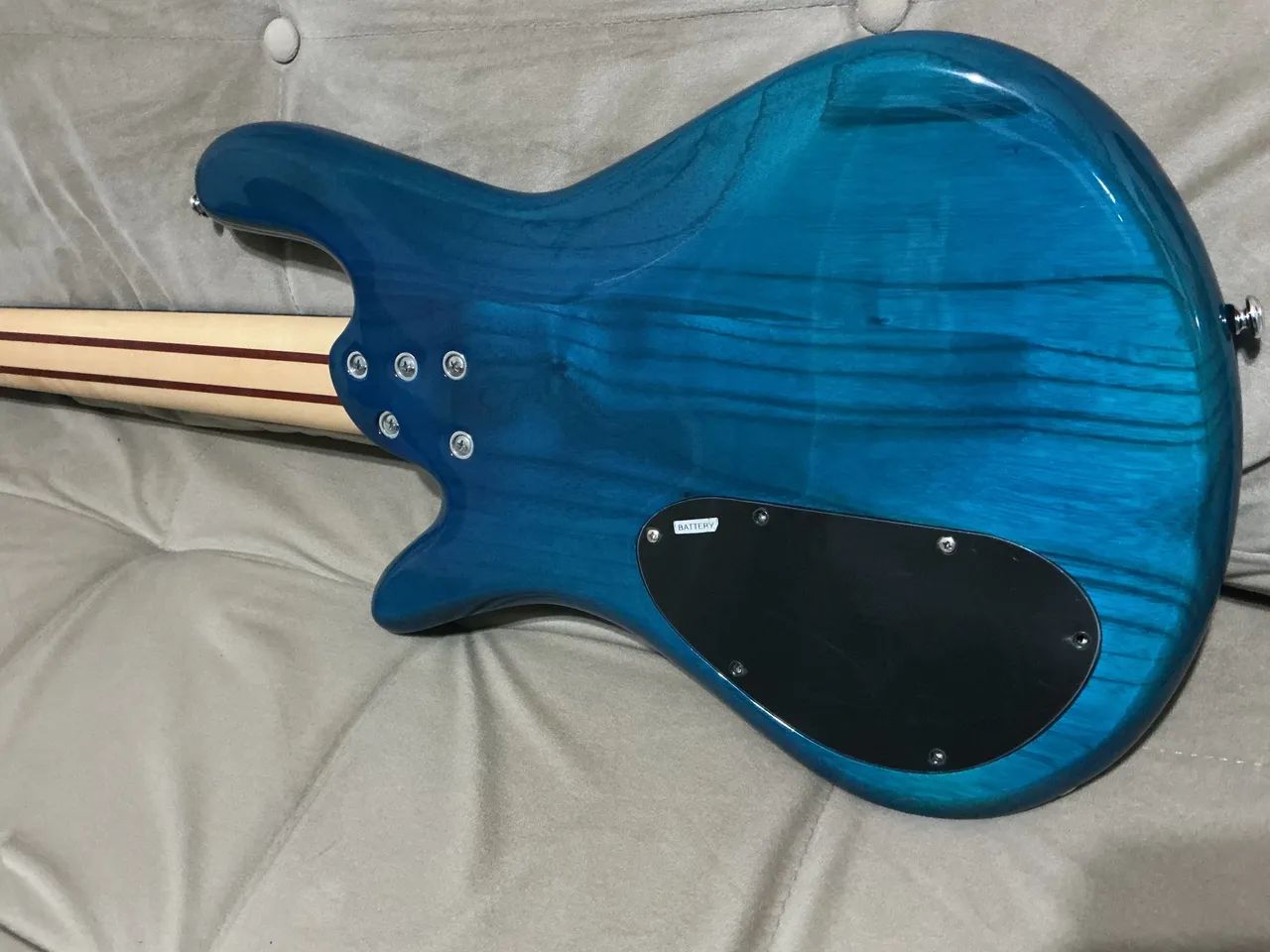 Baixo Spector 5 cordas - Foto 4