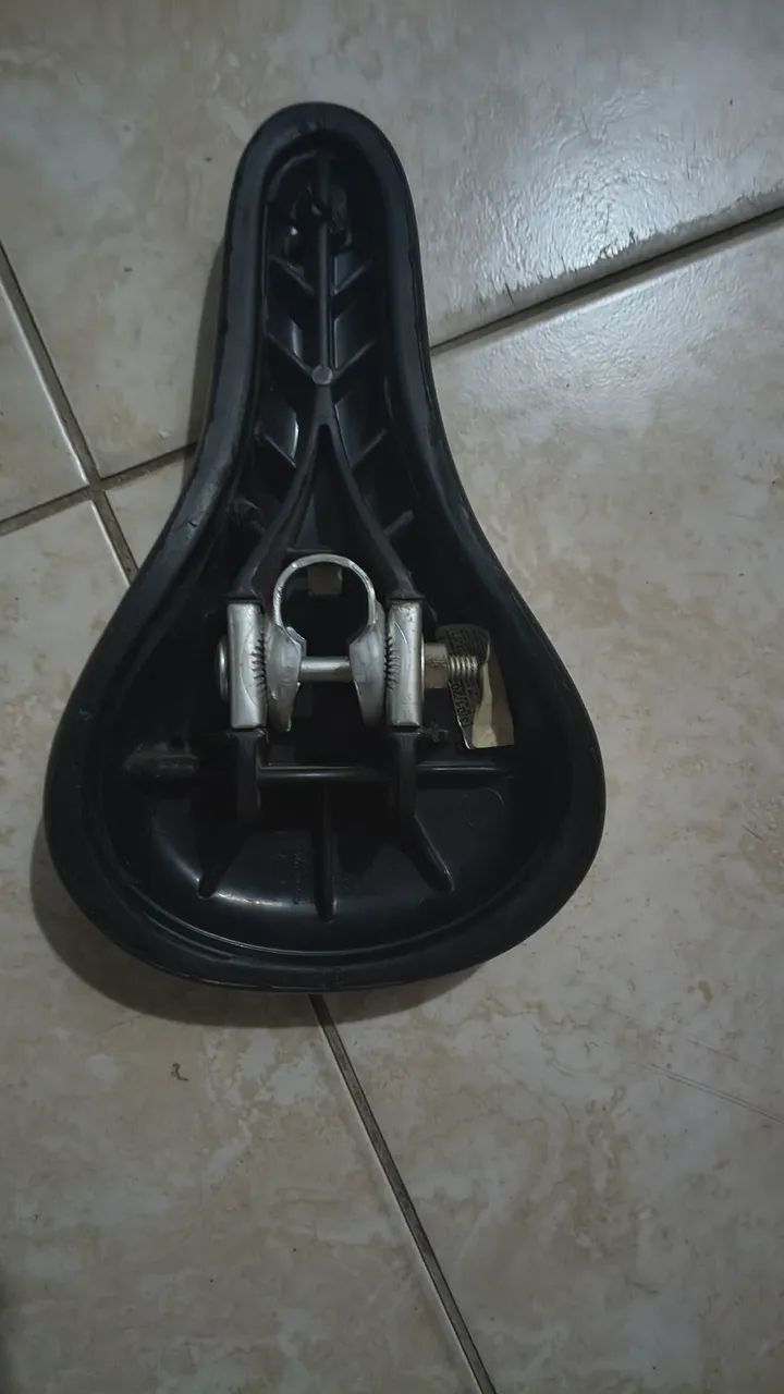 Banco de bicicleta  - Foto 2