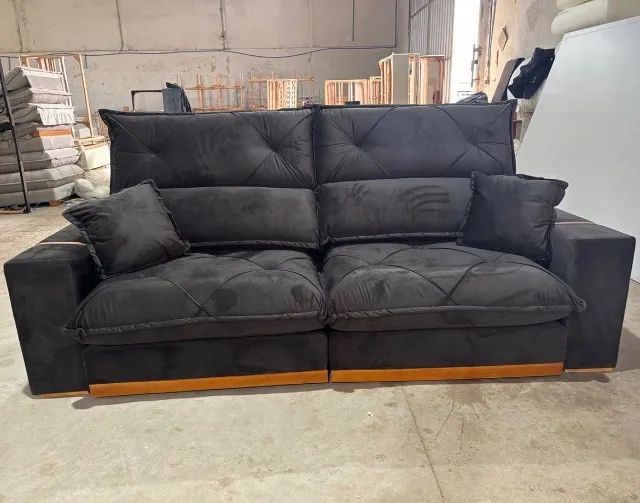 Sofá Retrátil e Reclinável Astória 250 cm