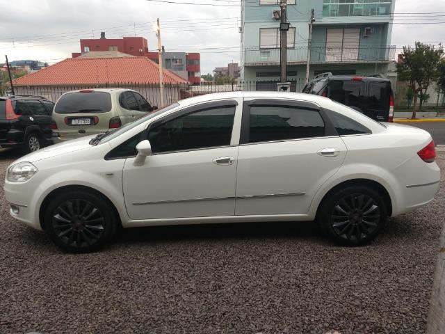 Fiat Linea Essence 1.8 16V - Foto 8