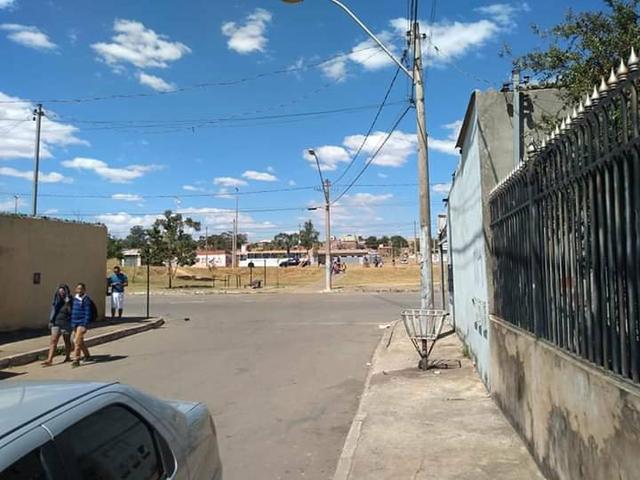 QR 1031 Lote Com Casa Ao Lado Avenida Comercial, 02 Quartos - Foto 2