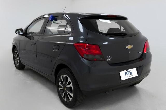 GM Chevrolet Onix 1.4 LTZ Cinza 2016 Completo - Foto 3