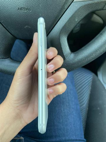 IPhone 8 de 64GB - Foto 4