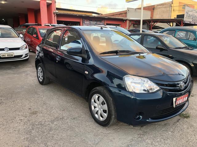 Etios 2015 - Foto 3