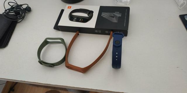 Xiaomi MiBand 4 + Pulseira extra - Foto 2