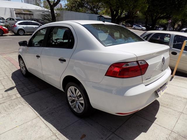 VOLKSWAGEN VOYAGE 1.6 MSI TOTALFLEX 4P 2019 - Foto 17