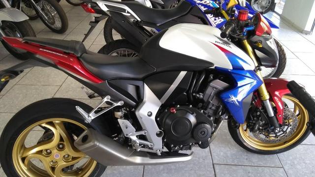 Honda cb 1000r tricolor abs