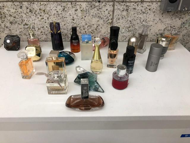 Perfumes brand collection