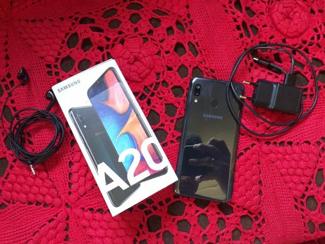 Samsung Galaxy A20 1 mês de uso - Foto 2
