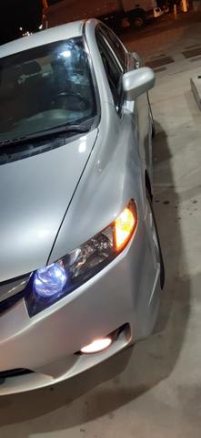 Vendo ou troco .carro impecável único dono .Tudo em dia.aberto a negócio - Foto 11