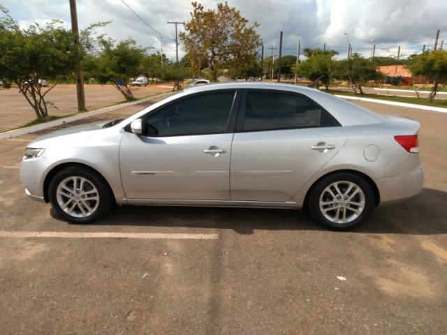 KIA Cerato EX3 1.6 AT - 2011/2012