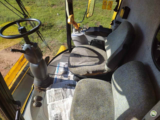 New holland cs 660 2007 - Foto 4