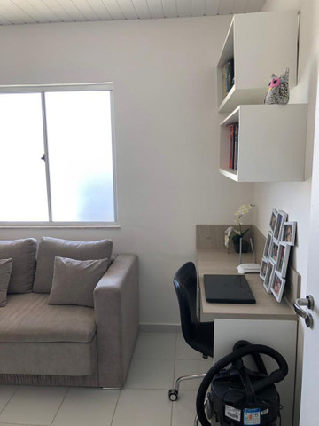 Casa sendo 2/4 ampla com móveis planejados - Foto 11