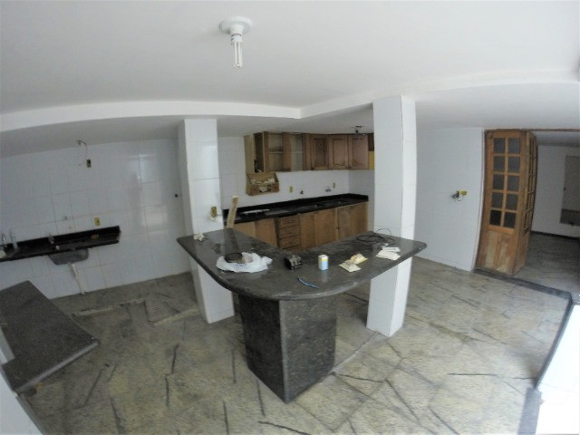 Alugo Casa Comercial / Residencial em Jucutuquara com 387m² e 5 quartos - R$ 5.000 - Foto 7