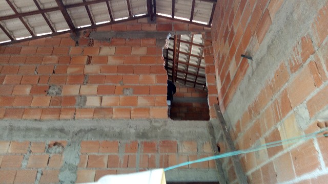 excelente casa em vargem bento da costa - esmeraldas - Foto 3