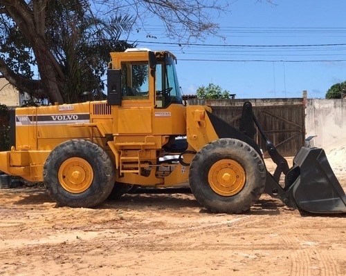 Carregadeira Volvo L90