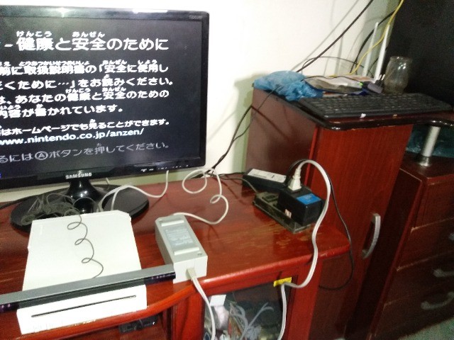 Wii Japonês Bloqueado e a Gaveta do Dvd Não Abre Leia a Descrição e Veja o Vídeo 