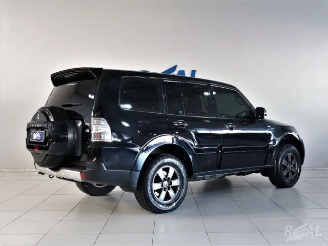 Mitsubish Pajero HPE Full 3.2 Automático 4X4 Turbo Diesel Financiamos - Foto 3