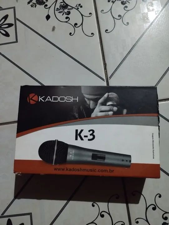 Microfone Condensador Profissional para Estúdio e Live - Foto 3