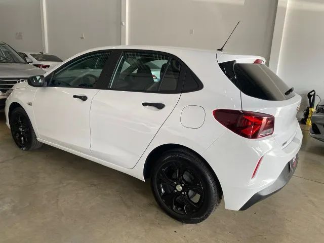 Ônix hb 1.0 turbo - automático - 2022- 23mil km! - Foto 4