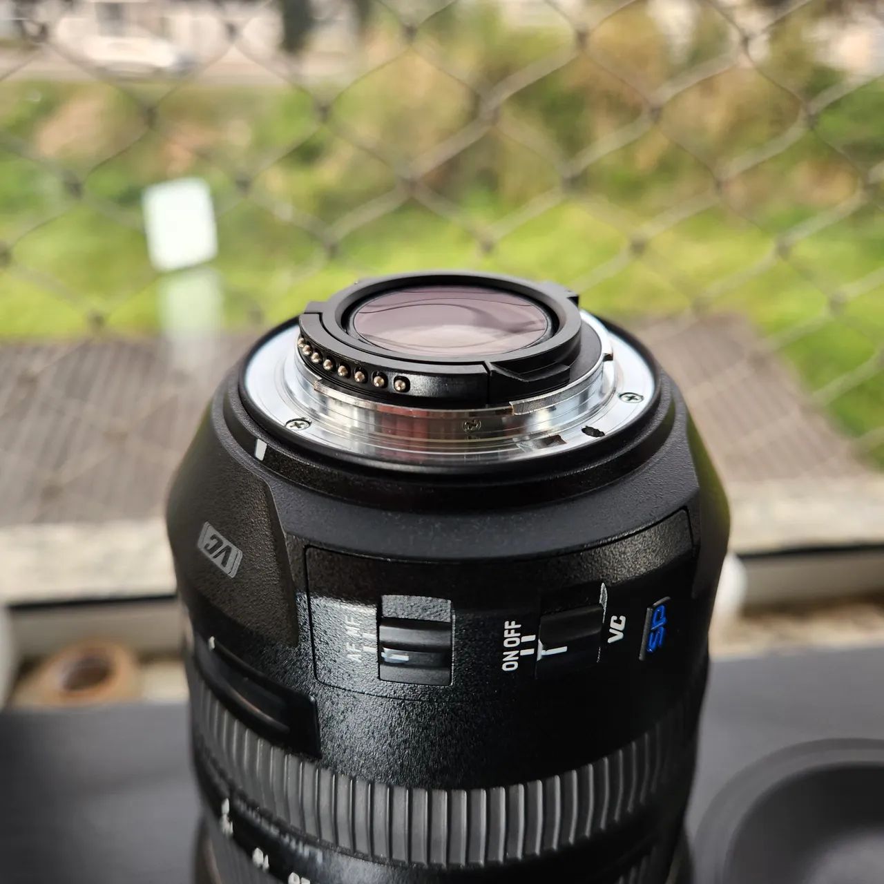 Lente Tamron Nikon FX 15-30 2.8 VR G1 - Foto 4