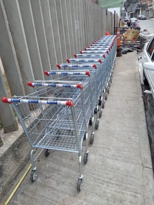 Carrinhos de supermercados - Foto 2