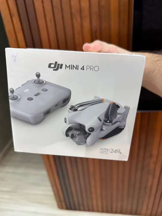 Drone DJI Mini 4 Pro - Novo