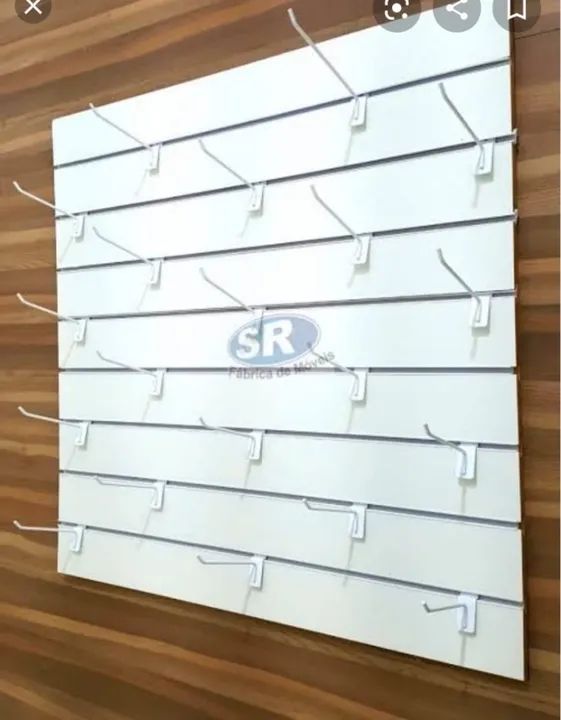 GANCHO $2,50 PARA PAINEL CANALETADO  - Foto 6