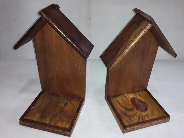 Casinha artesanal Porta Imagem ou vasinho em madeira rustica