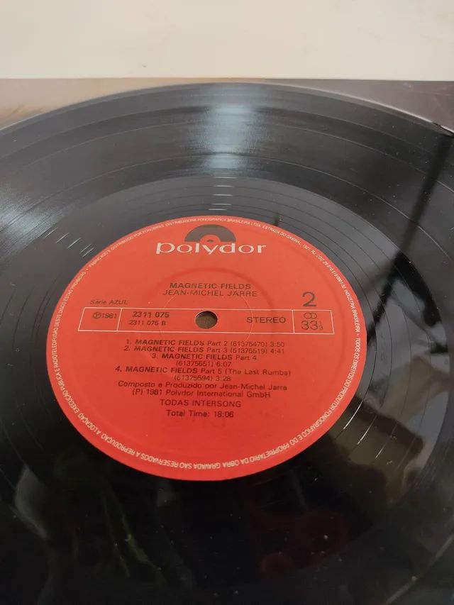 LP disco vinil Jean Michel Jarre - Magnetic Fields com encarte 1981 - Foto 4