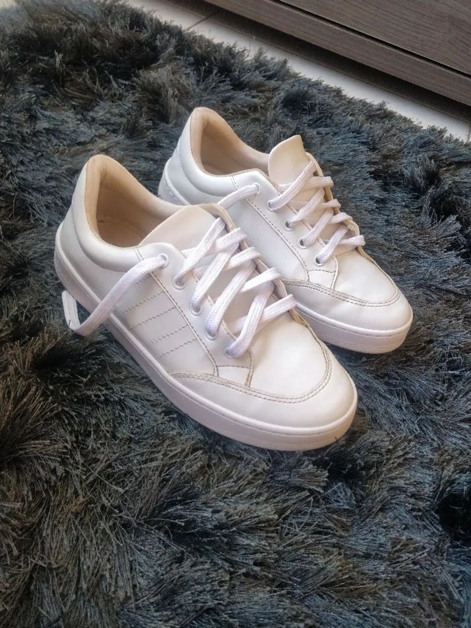 Tênis branco feminino - Foto 2